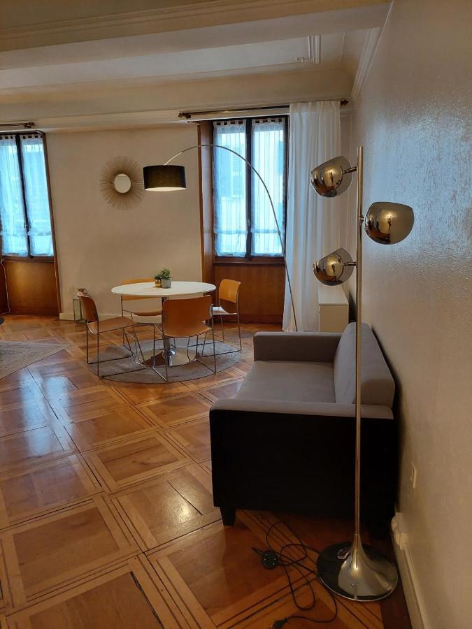Le Vintage - appartement en plein coeur de la Vieille Ville Annecy Extérieur photo