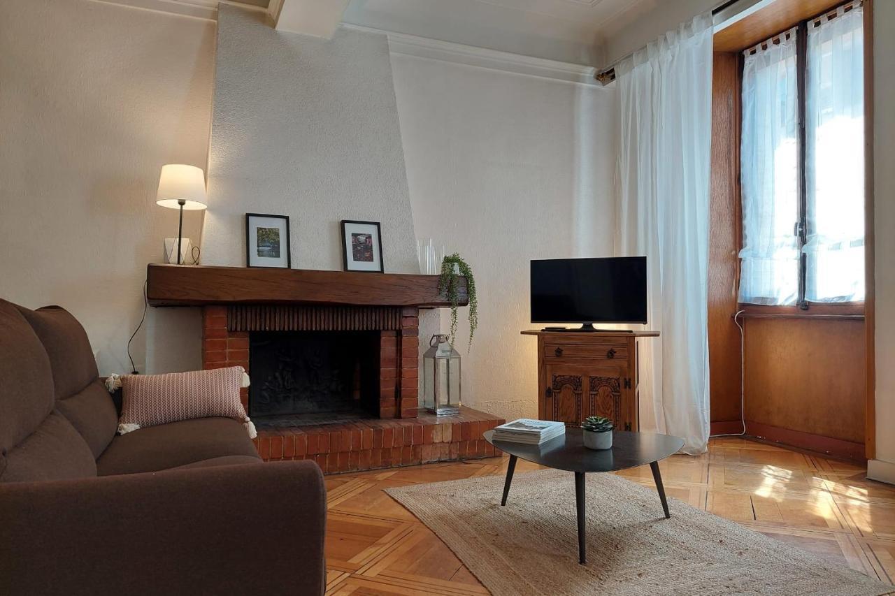 Le Vintage - appartement en plein coeur de la Vieille Ville Annecy Extérieur photo